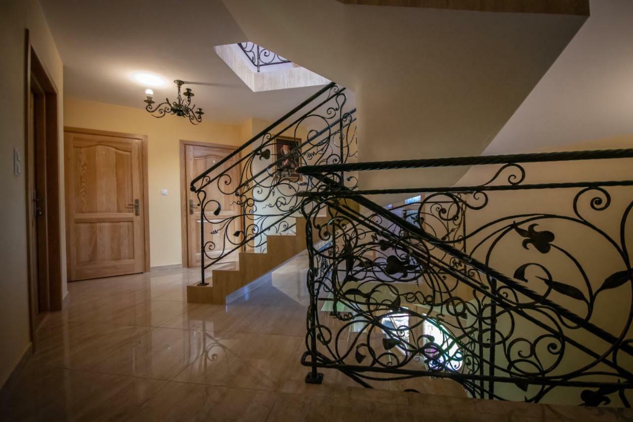 Podhalanski Dworek Z Jacuzzi Leśnica Exterior foto